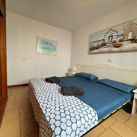 Apartament Amazing Atlantic View With Private Garden Oceanfront