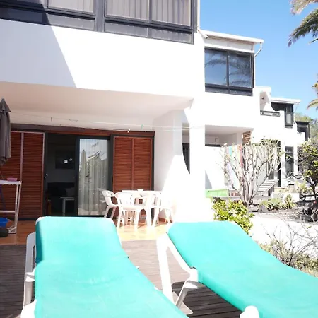 Amazing Atlantic View With Private Garden Oceanfront Apartament